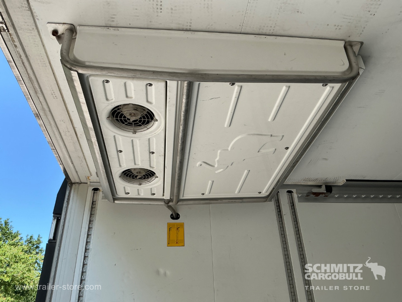 Semi-trailer isotermal SCHMITZ Reefer Multitemp Double deck: gambar 6 Semi-trailer isotermal SCHMITZ Reefer Multitemp Double deck: gambar 6