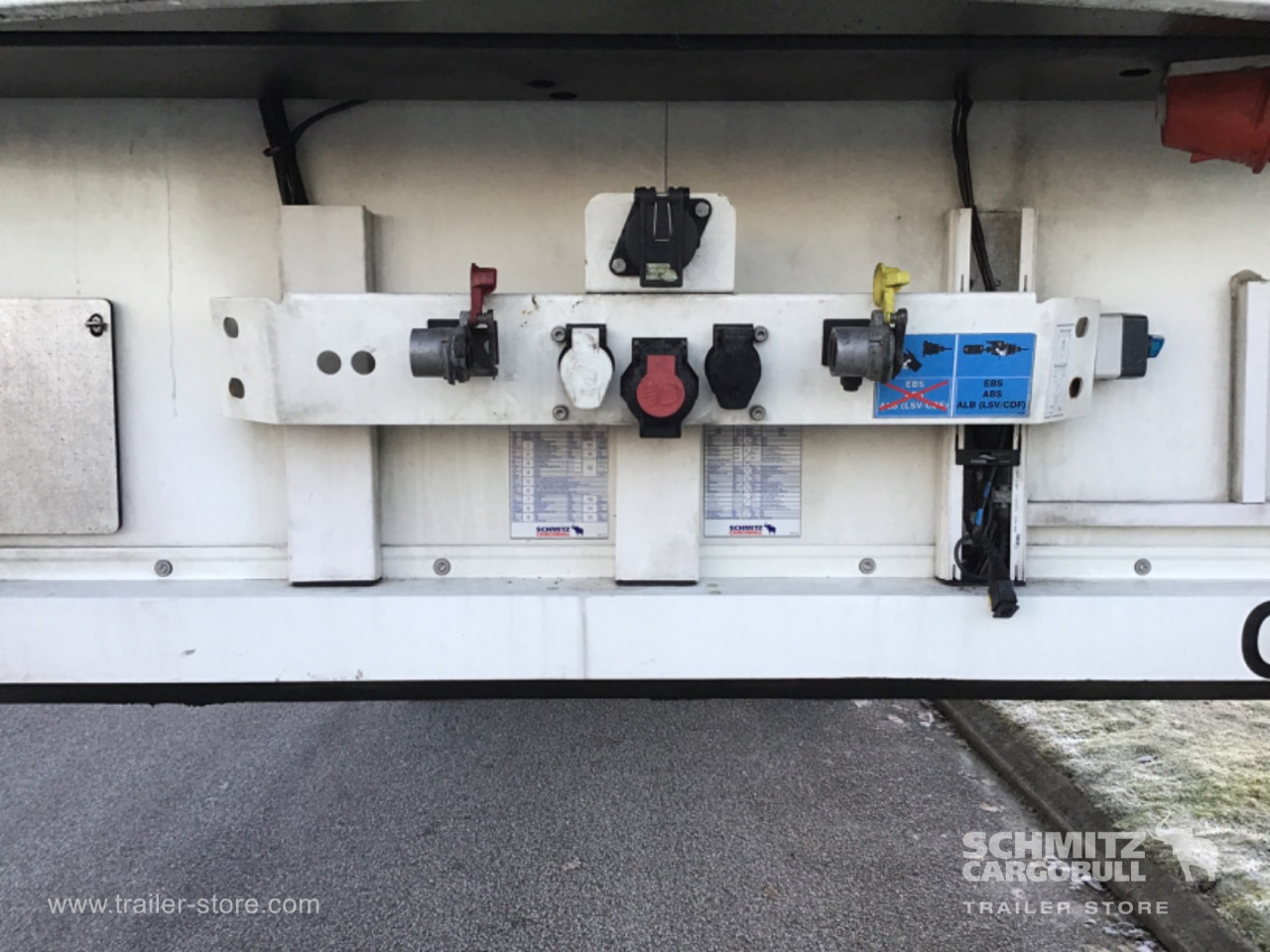 Semi-trailer isotermal SCHMITZ Reefer Standard Double deck: gambar 15