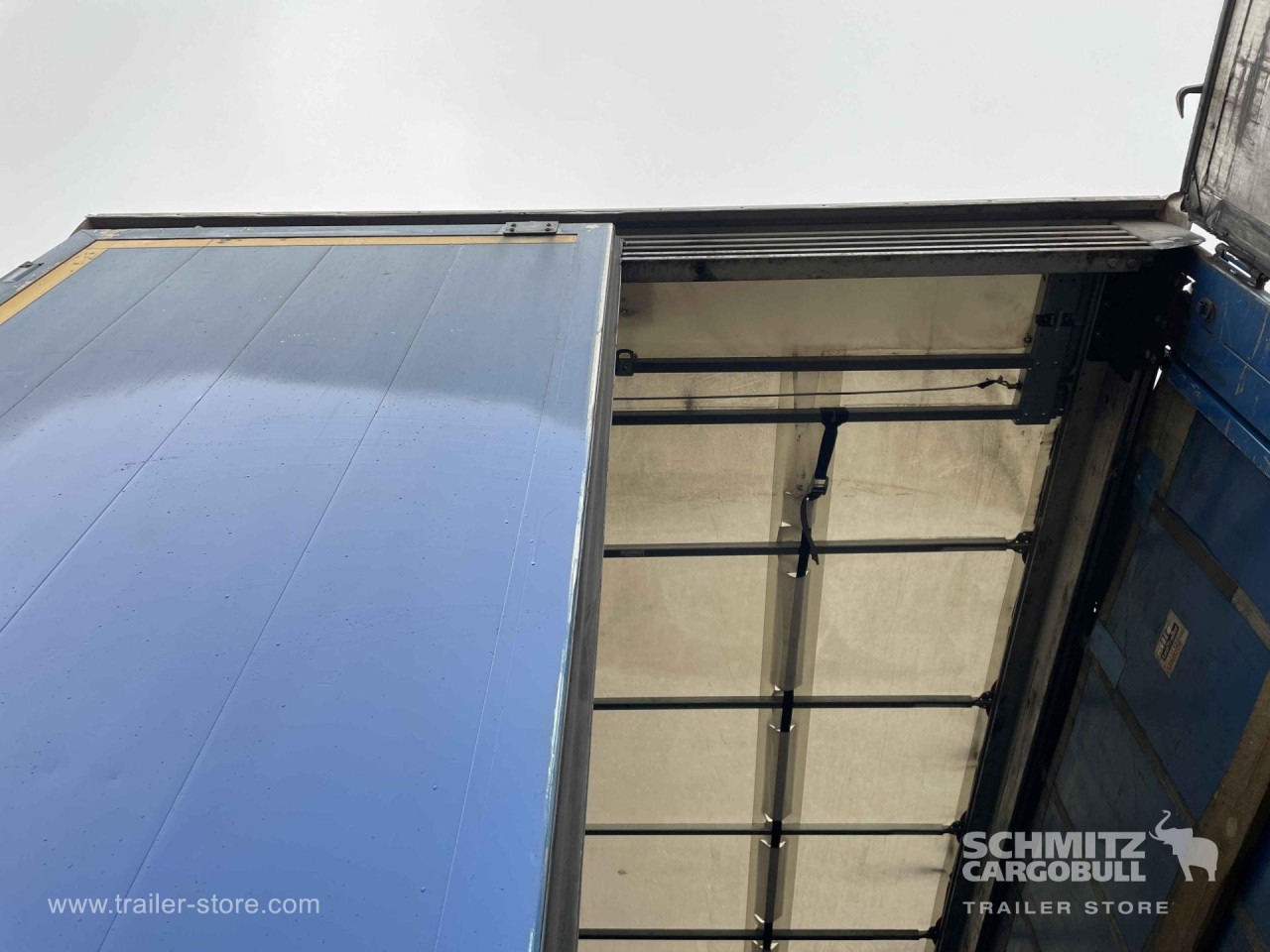 Semi-trailer dengan terpal samping LECI TRAILER Semiremolque Lona Mega: gambar 6 Semi-trailer dengan terpal samping LECI TRAILER Semiremolque Lona Mega: gambar 6