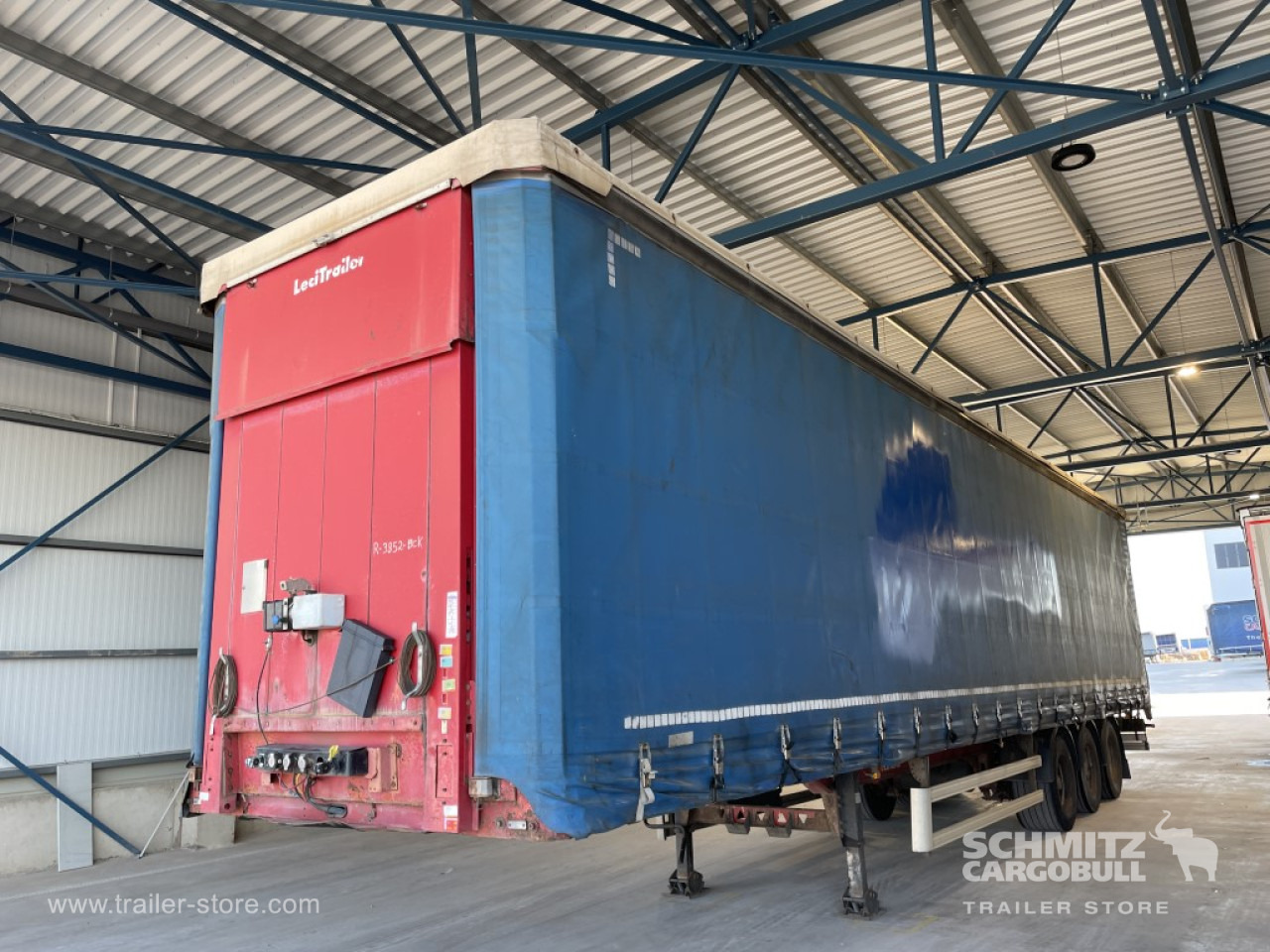 LECIñENA Semiremolque Lona Standard - Semi-trailer dengan terpal samping: gambar 5 LECIñENA Semiremolque Lona Standard - Semi-trailer dengan terpal samping: gambar 5