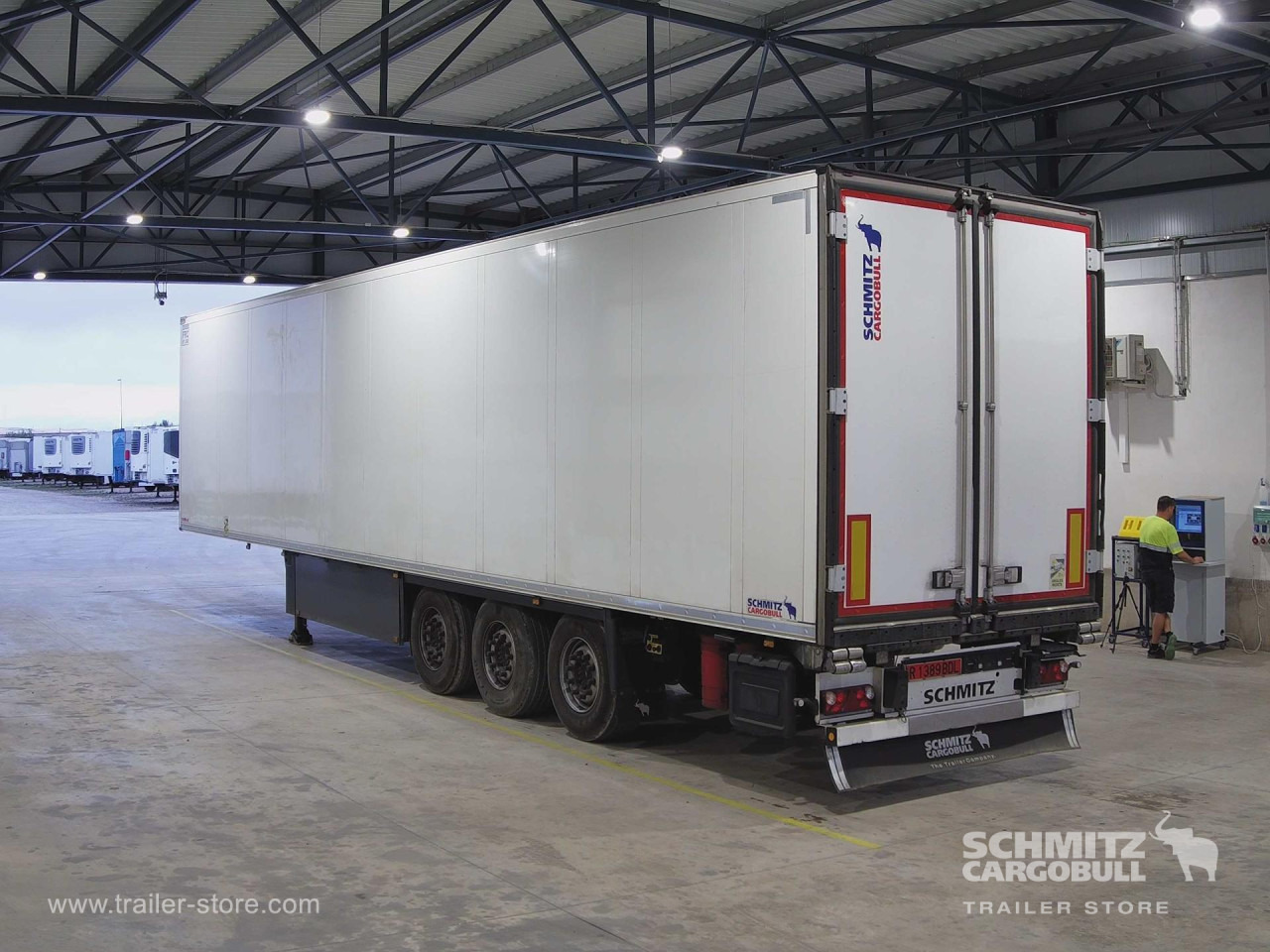 SCHMITZ Semiremolque Frigo Standard - Semi-trailer isotermal: gambar 5 SCHMITZ Semiremolque Frigo Standard - Semi-trailer isotermal: gambar 5
