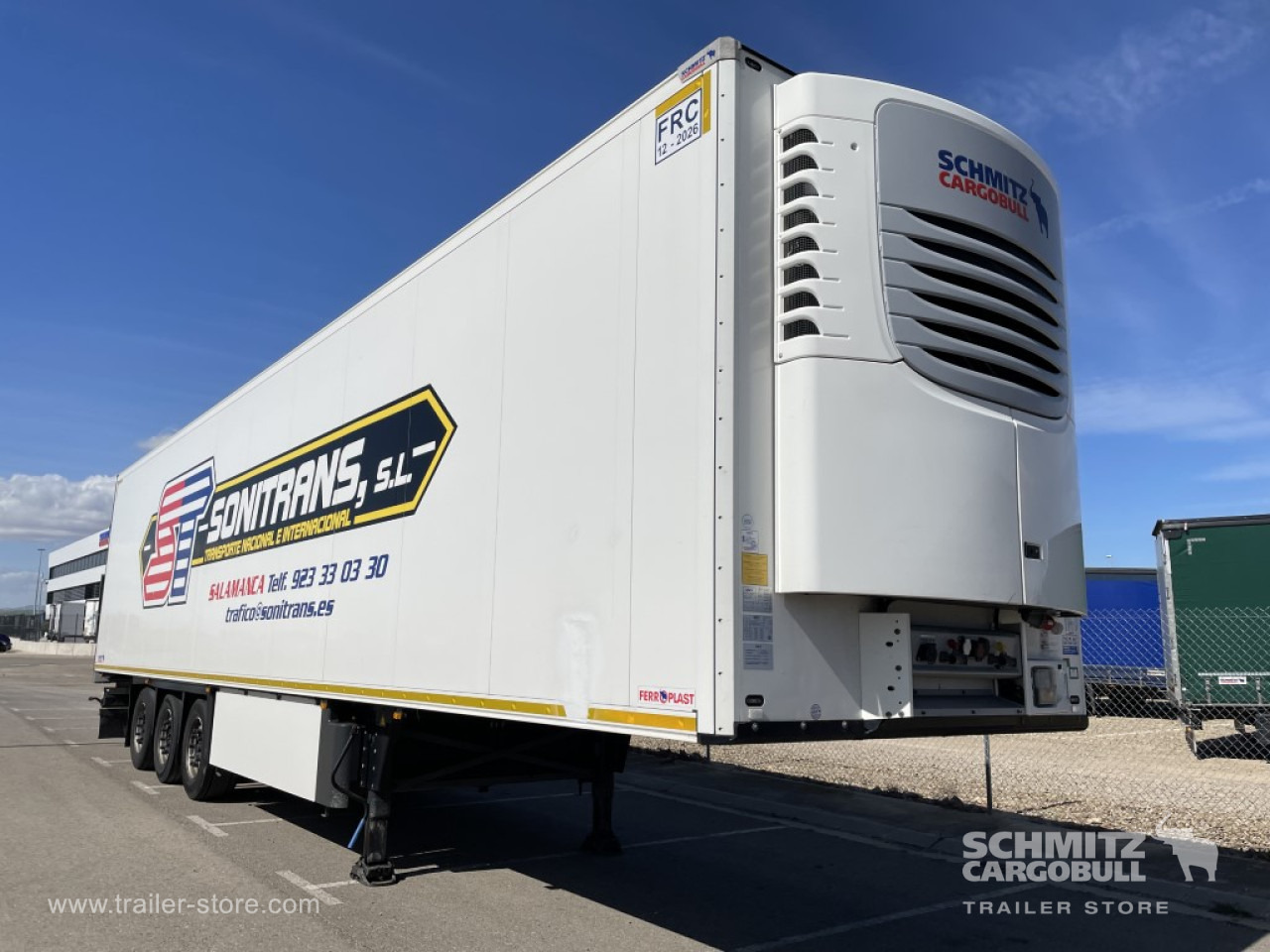 SCHMITZ Semiremolque Frigo Standard - Semi-trailer isotermal: gambar 1 SCHMITZ Semiremolque Frigo Standard - Semi-trailer isotermal: gambar 1