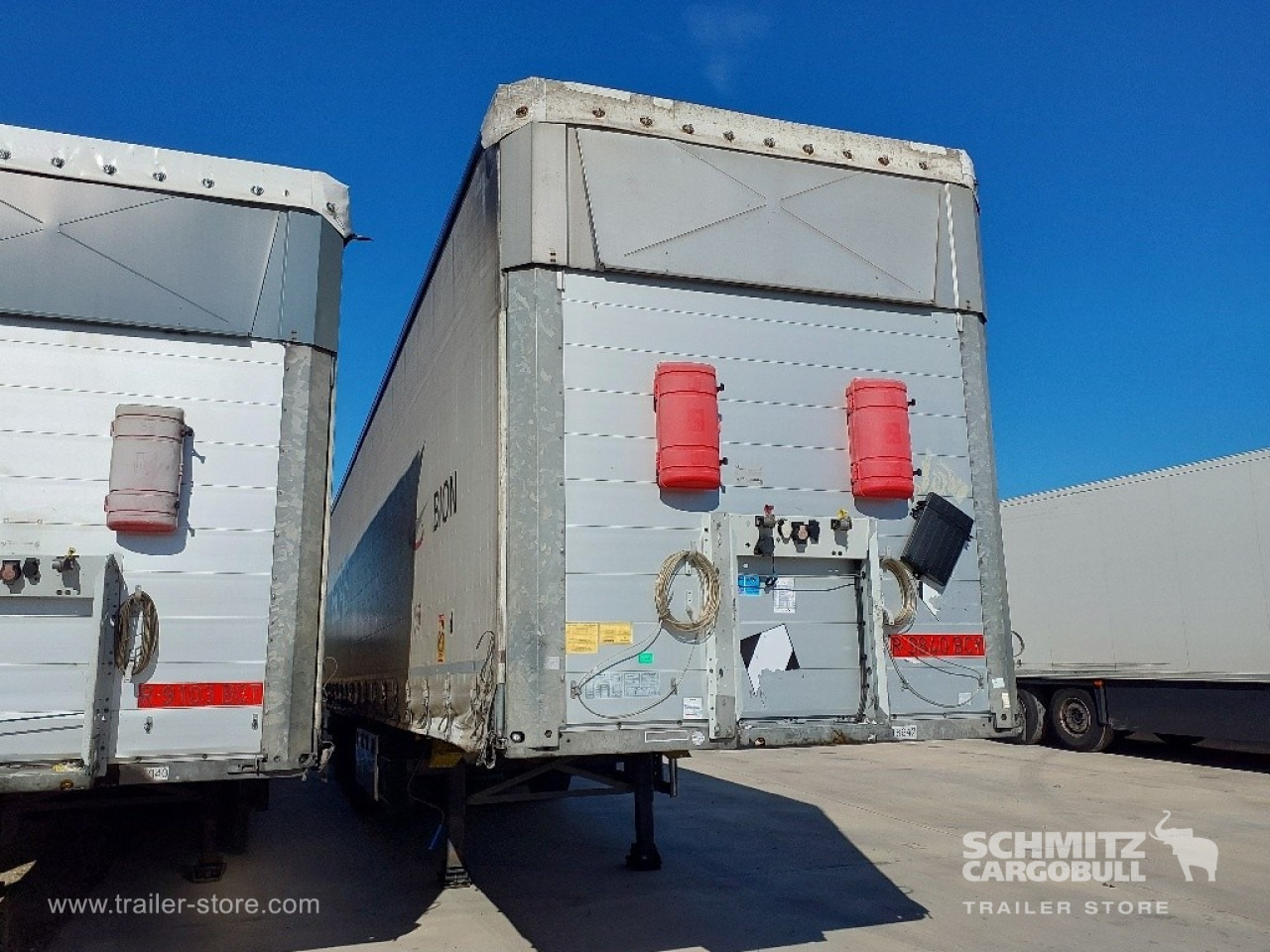 SCHMITZ Semiremolque Lona Standard - Semi-trailer dengan terpal samping: gambar 1 SCHMITZ Semiremolque Lona Standard - Semi-trailer dengan terpal samping: gambar 1
