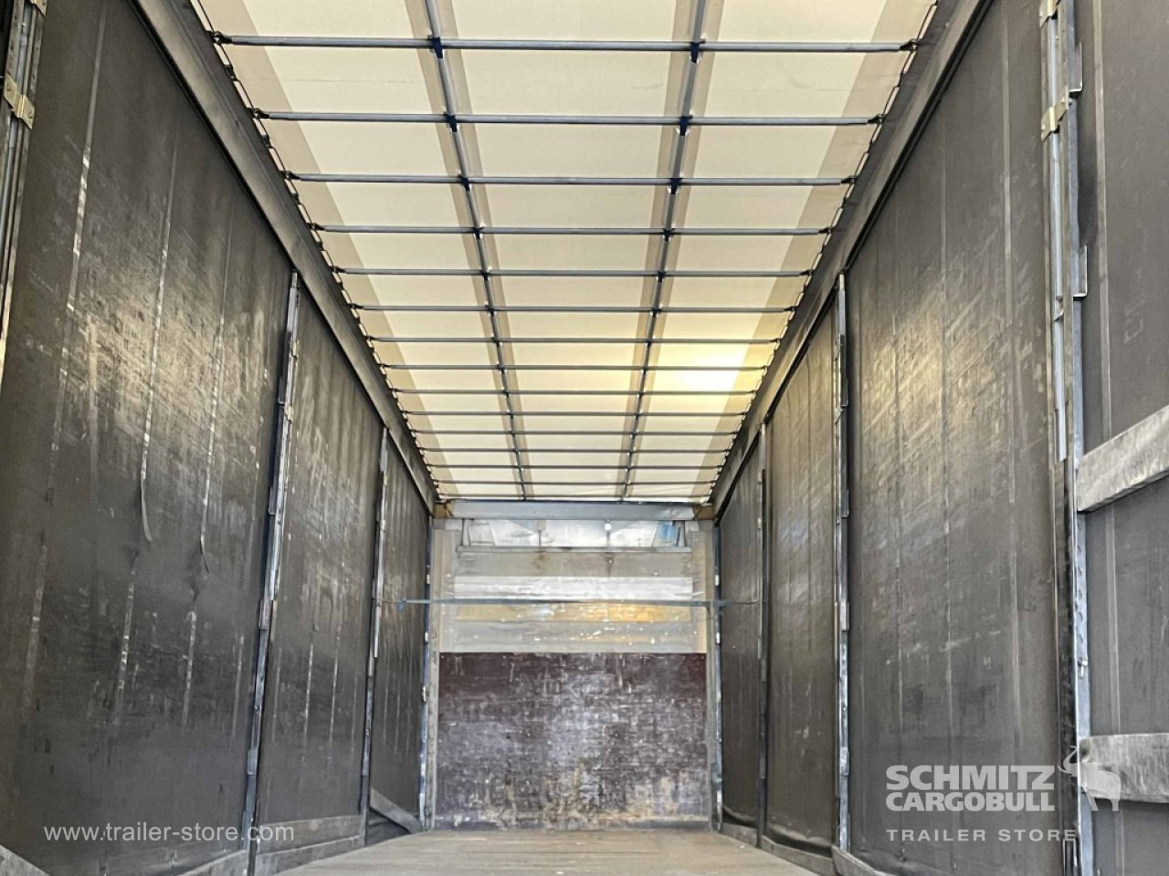 SCHMITZ Semiremolque Lona Standard - Semi-trailer dengan terpal samping: gambar 4 SCHMITZ Semiremolque Lona Standard - Semi-trailer dengan terpal samping: gambar 4
