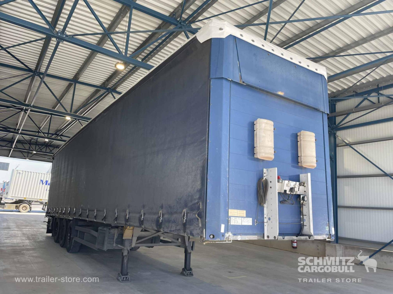 SCHMITZ Semiremolque Lona Standard - Semi-trailer dengan terpal samping: gambar 1 SCHMITZ Semiremolque Lona Standard - Semi-trailer dengan terpal samping: gambar 1