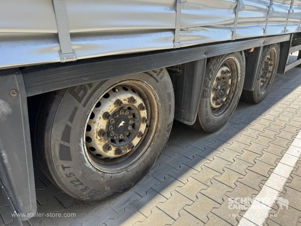 Semi-trailer dengan terpal samping SCHMITZ Curtainsider Mega: gambar 9