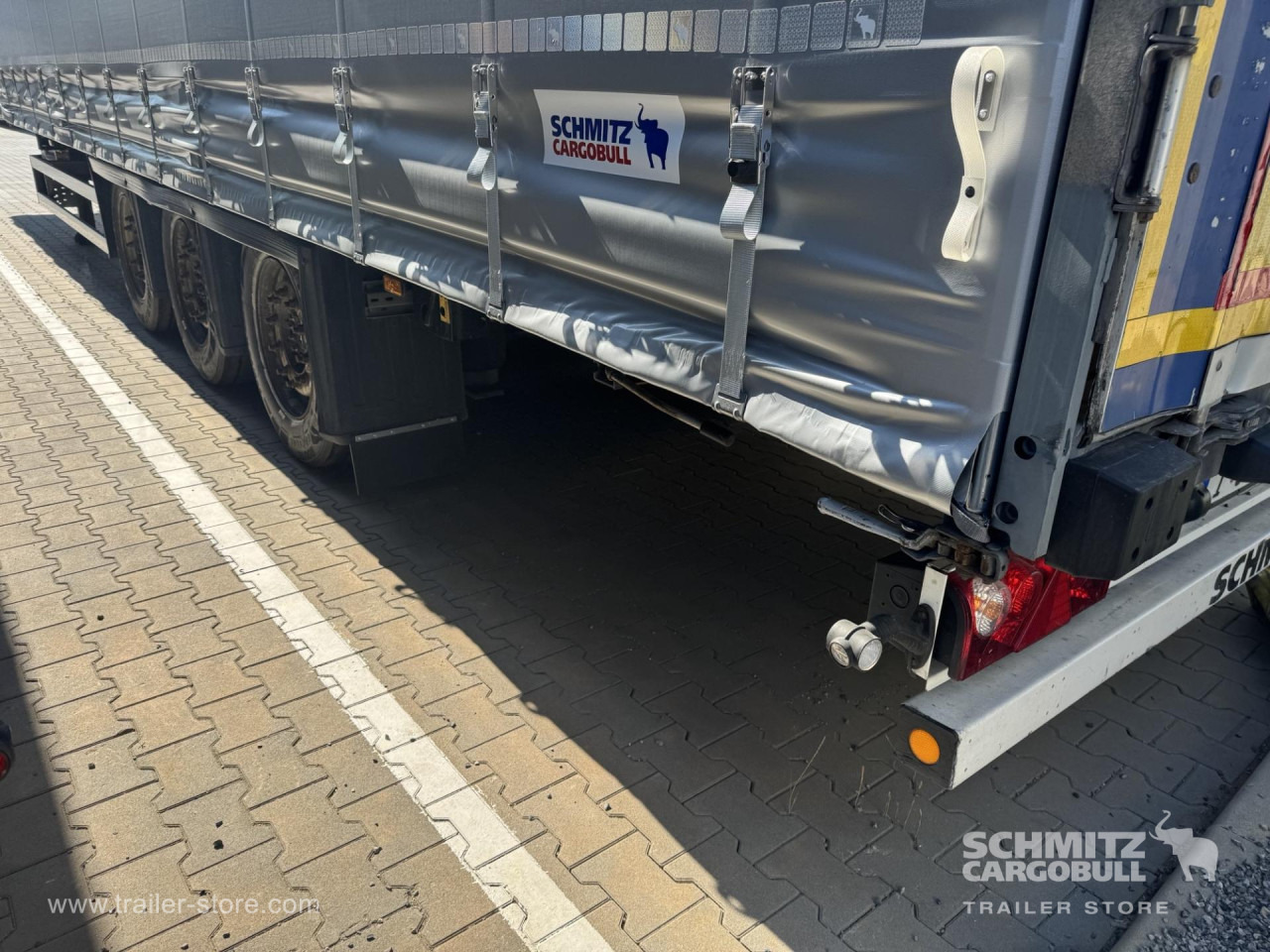 Semi-trailer dengan terpal samping SCHMITZ Curtainsider Mega: gambar 6