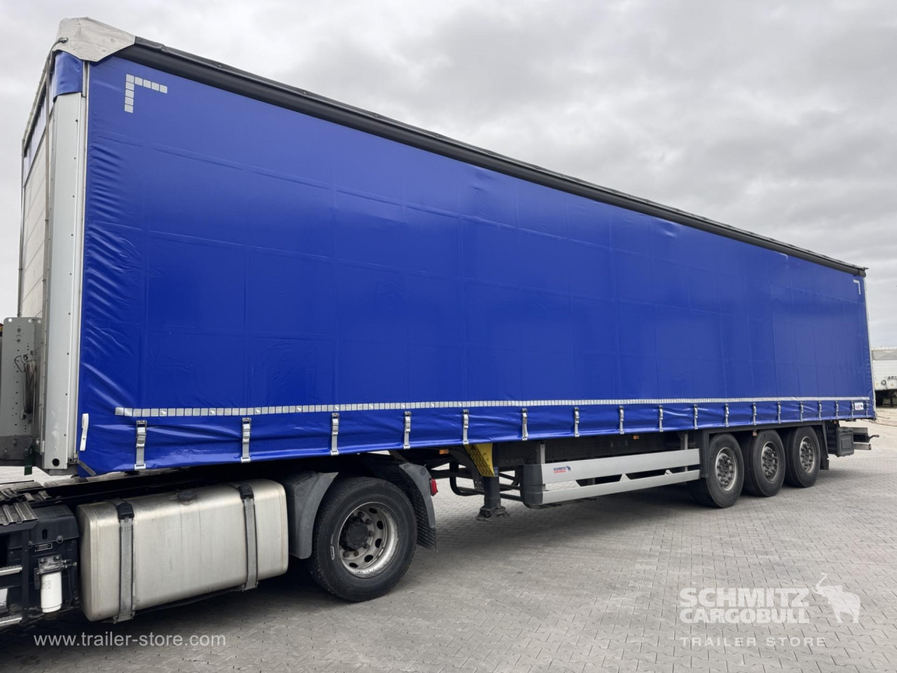 SCHMITZ Curtainsider Standard - Semi-trailer dengan terpal samping: gambar 5 SCHMITZ Curtainsider Standard - Semi-trailer dengan terpal samping: gambar 5