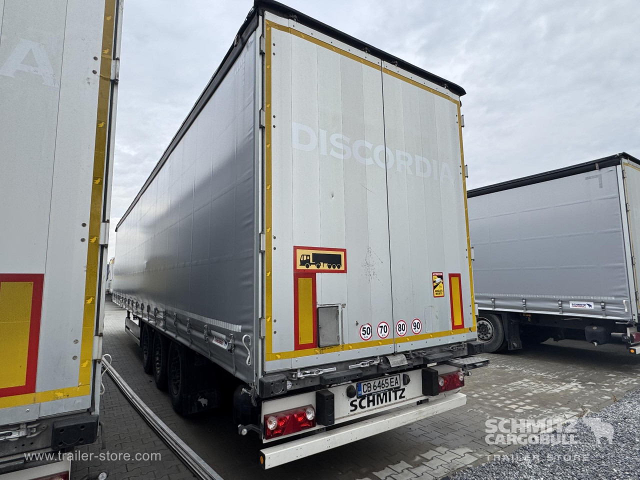 SCHMITZ Curtainsider Standard - Semi-trailer dengan terpal samping: gambar 5 SCHMITZ Curtainsider Standard - Semi-trailer dengan terpal samping: gambar 5