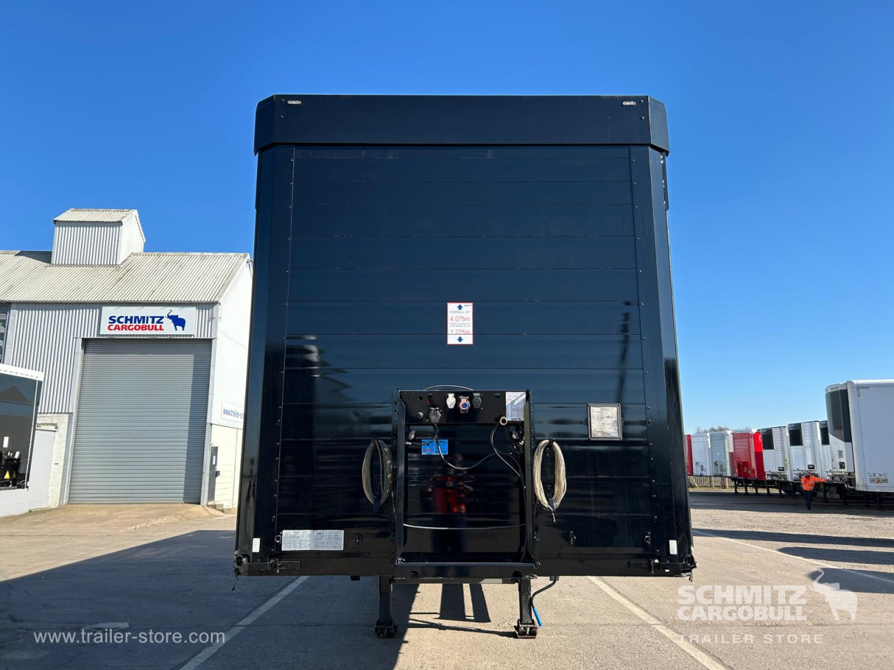 Semi-trailer dengan terpal samping SCHMITZ Curtainsider Standard UK: gambar 15