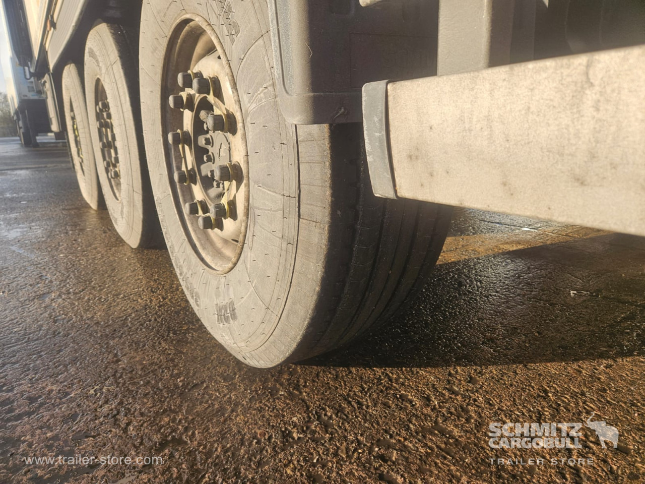 SCHMITZ Reefer Multitemp - Semi-trailer isotermal: gambar 5 SCHMITZ Reefer Multitemp - Semi-trailer isotermal: gambar 5