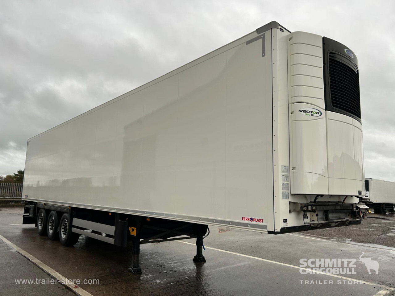 SCHMITZ Reefer Multitemp - Semi-trailer isotermal: gambar 1 SCHMITZ Reefer Multitemp - Semi-trailer isotermal: gambar 1