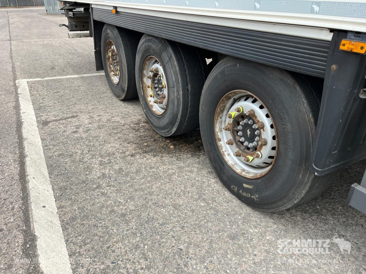 SCHMITZ Reefer Multitemp - Semi-trailer isotermal: gambar 2 SCHMITZ Reefer Multitemp - Semi-trailer isotermal: gambar 2