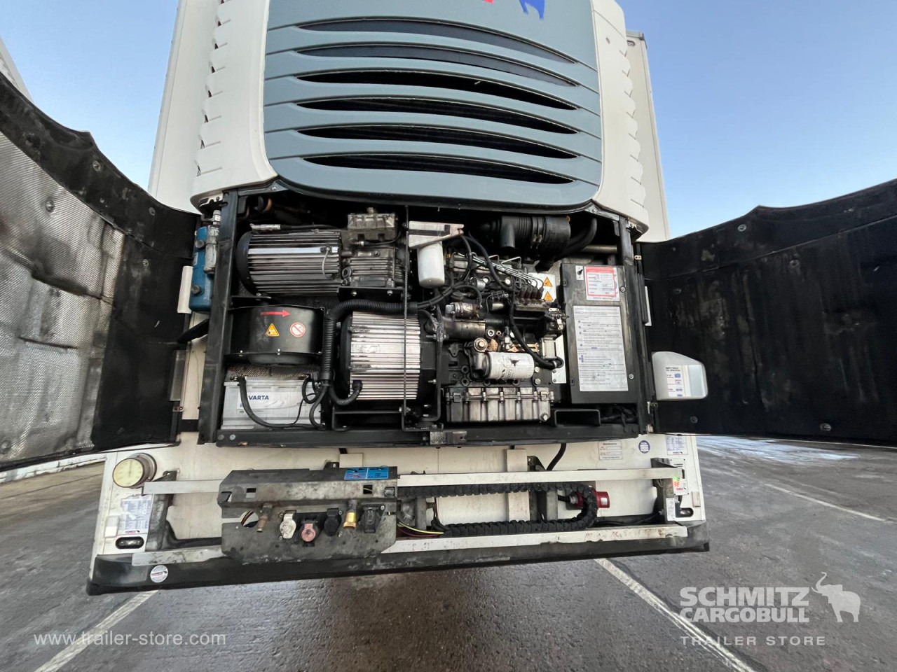SCHMITZ Reefer Standard - Semi-trailer isotermal: gambar 2 SCHMITZ Reefer Standard - Semi-trailer isotermal: gambar 2