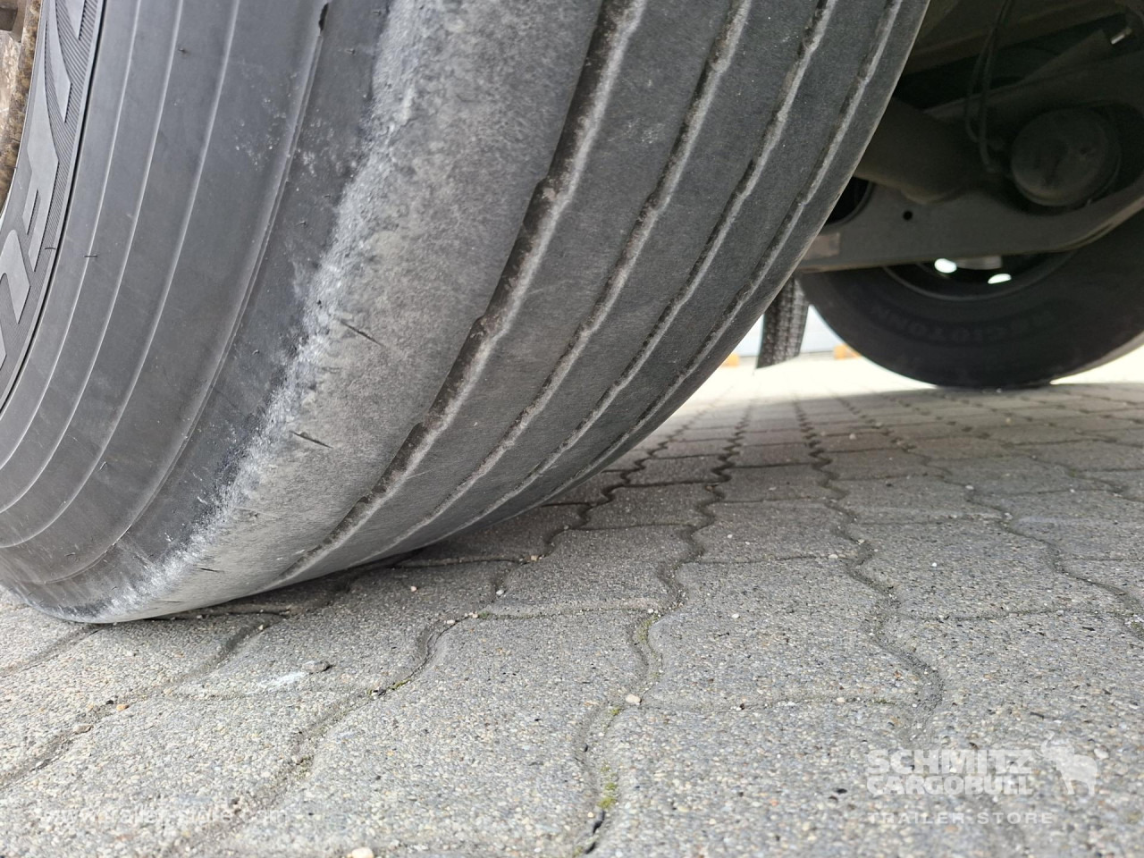 KOEGEL Reefer Standard - Semi-trailer isotermal: gambar 4 KOEGEL Reefer Standard - Semi-trailer isotermal: gambar 4