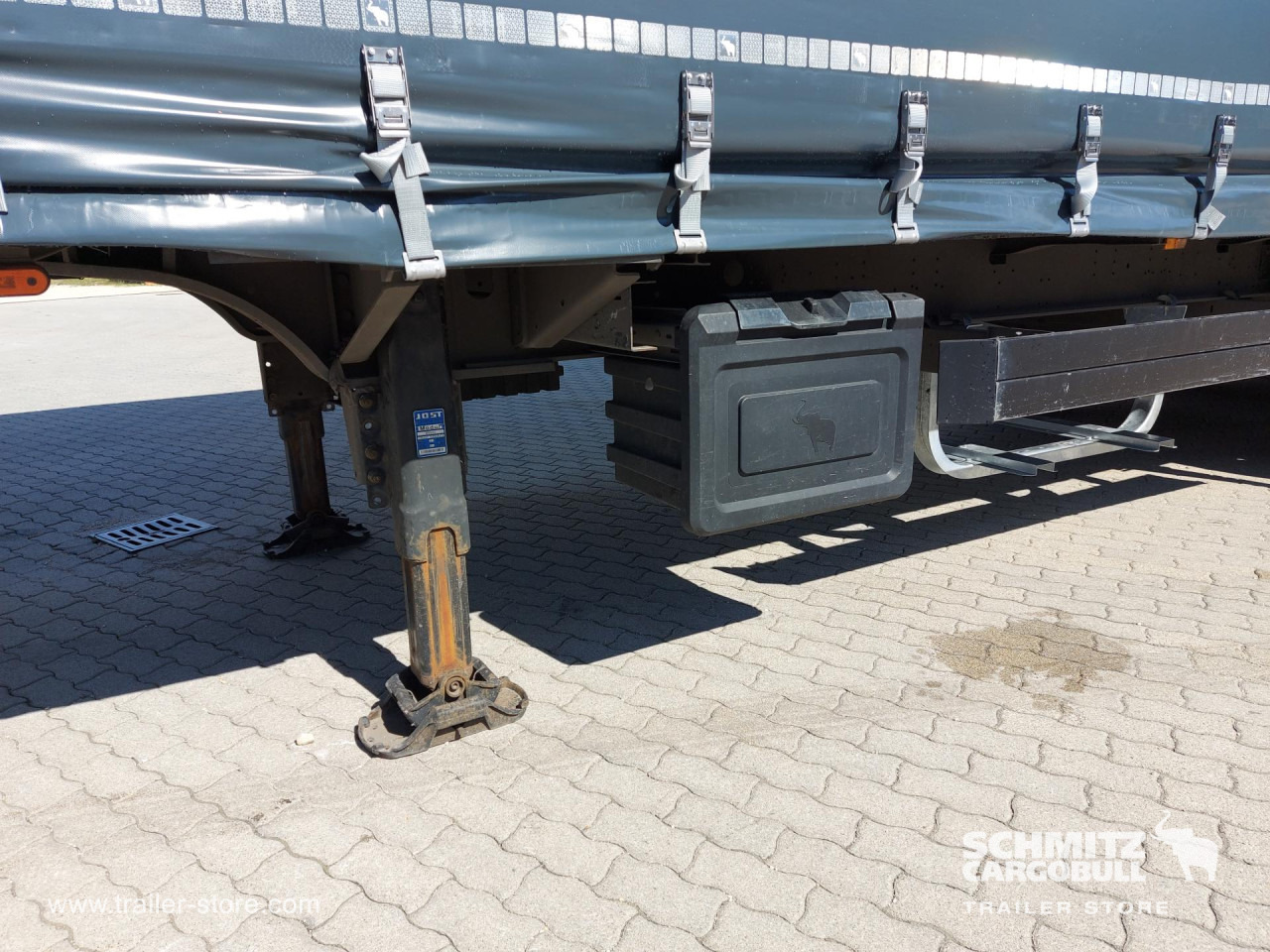 SCHMITZ Curtainsider Mega - Semi-trailer dengan terpal samping: gambar 3 SCHMITZ Curtainsider Mega - Semi-trailer dengan terpal samping: gambar 3