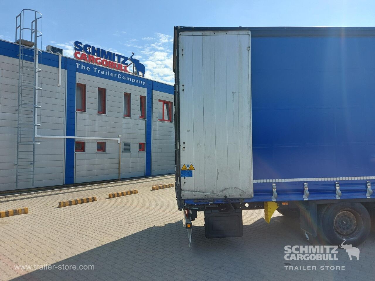 SCHMITZ Curtainsider Mega - Semi-trailer dengan terpal samping: gambar 5 SCHMITZ Curtainsider Mega - Semi-trailer dengan terpal samping: gambar 5