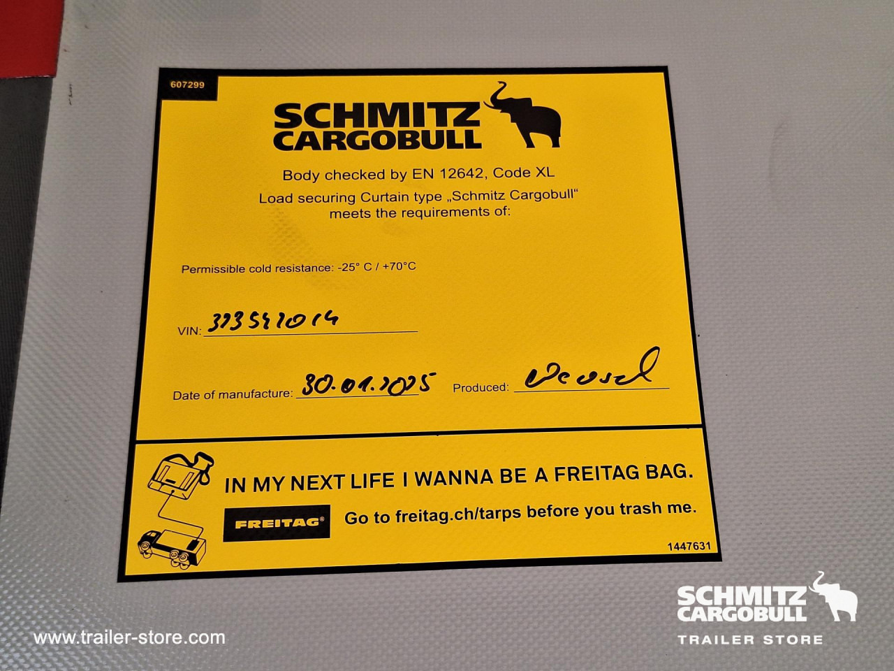 SCHMITZ Curtainsider Mega - Semi-trailer dengan terpal samping: gambar 4 SCHMITZ Curtainsider Mega - Semi-trailer dengan terpal samping: gambar 4