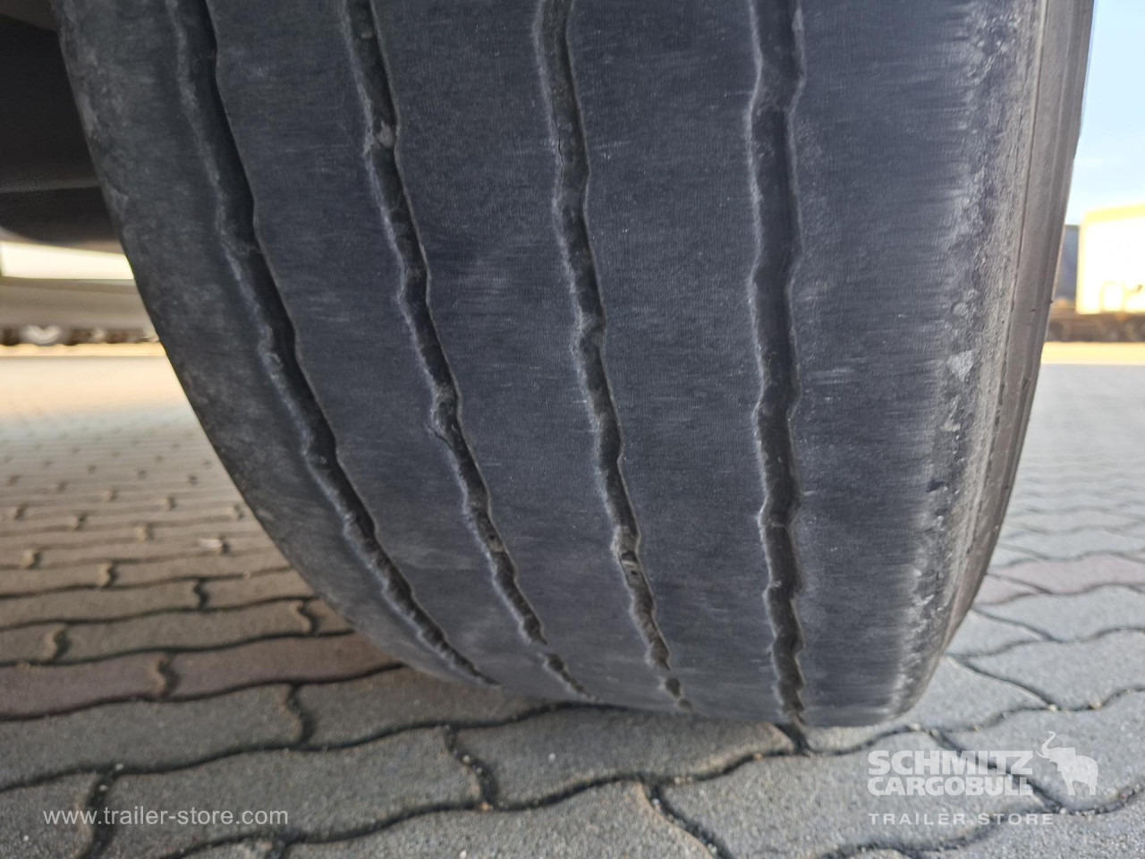 SCHMITZ Reefer Multitemp - Semi-trailer isotermal: gambar 3 SCHMITZ Reefer Multitemp - Semi-trailer isotermal: gambar 3