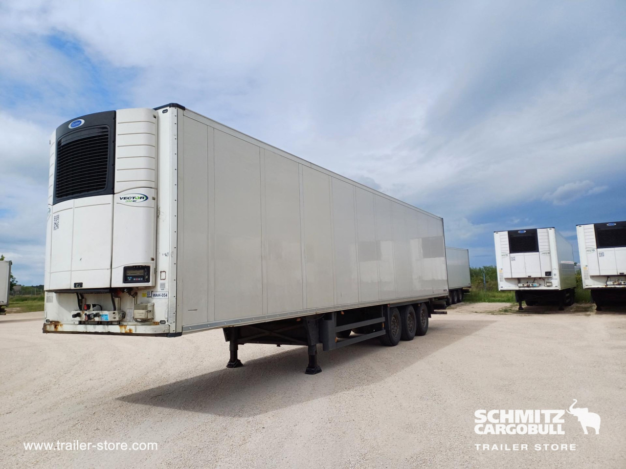 SCHMITZ Reefer Standard - Semi-trailer isotermal: gambar 1 SCHMITZ Reefer Standard - Semi-trailer isotermal: gambar 1