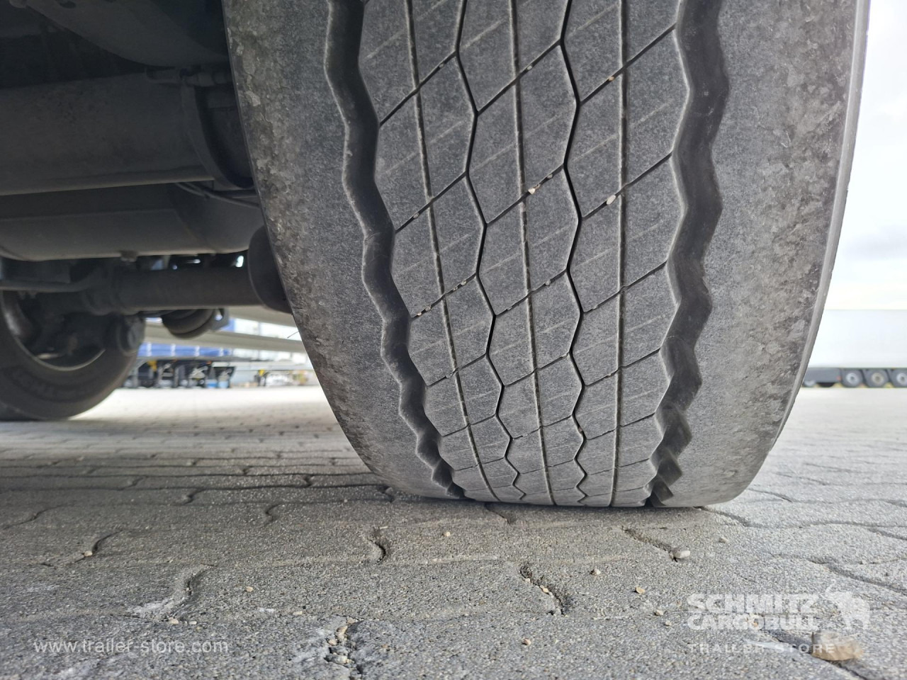 SCHMITZ Reefer Standard - Semi-trailer isotermal: gambar 4 SCHMITZ Reefer Standard - Semi-trailer isotermal: gambar 4