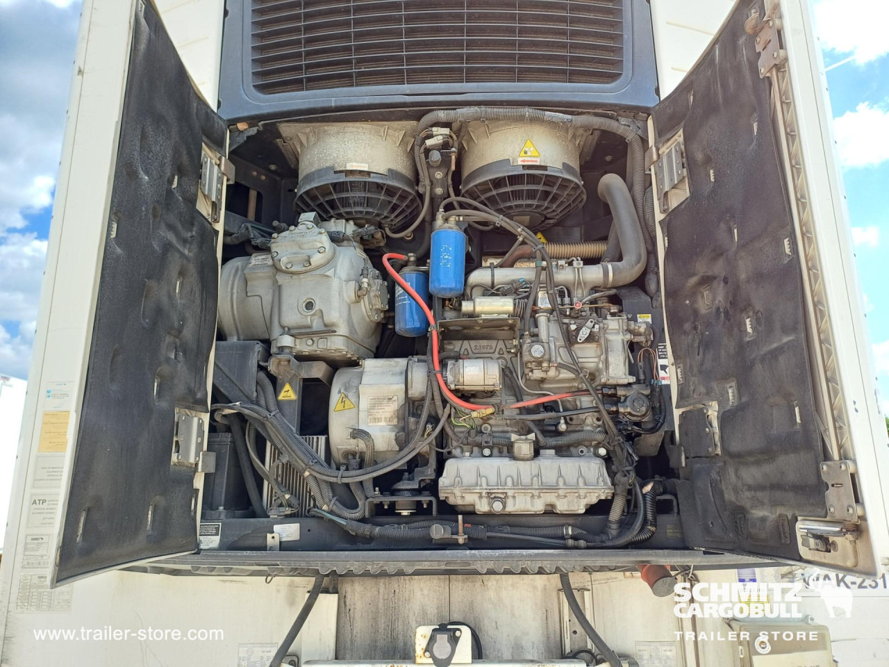 SCHMITZ Reefer Standard - Semi-trailer isotermal: gambar 2 SCHMITZ Reefer Standard - Semi-trailer isotermal: gambar 2