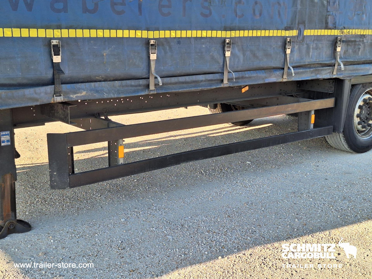 SCHMITZ Tolóponyva Mega - Semi-trailer dengan terpal samping: gambar 2 SCHMITZ Tolóponyva Mega - Semi-trailer dengan terpal samping: gambar 2
