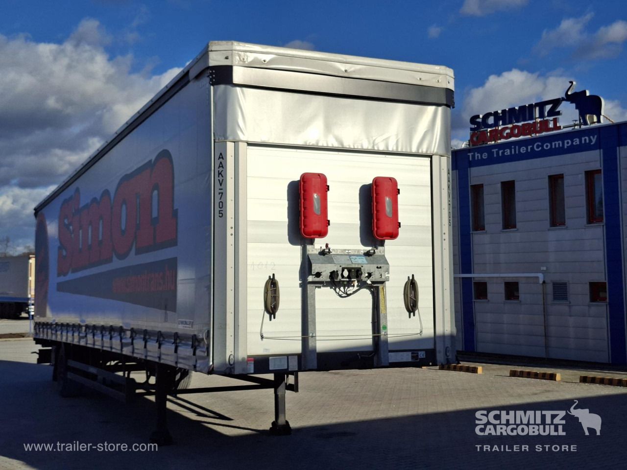 SCHWARZMUELLER Curtainsider Standard - Semi-trailer dengan terpal samping: gambar 1 SCHWARZMUELLER Curtainsider Standard - Semi-trailer dengan terpal samping: gambar 1