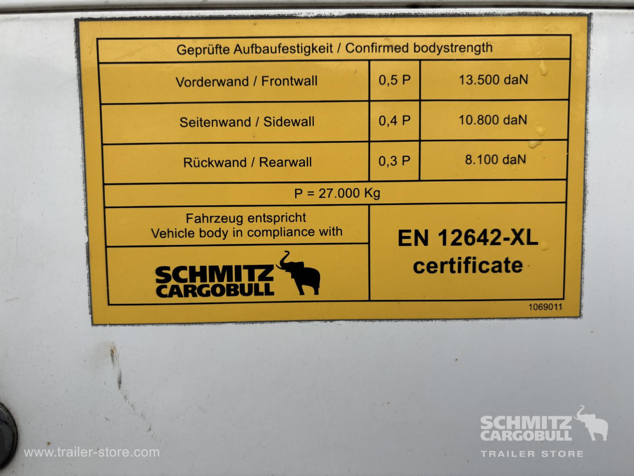 SCHMITZ Curtainsider Mega - Semi-trailer dengan terpal samping: gambar 3 SCHMITZ Curtainsider Mega - Semi-trailer dengan terpal samping: gambar 3