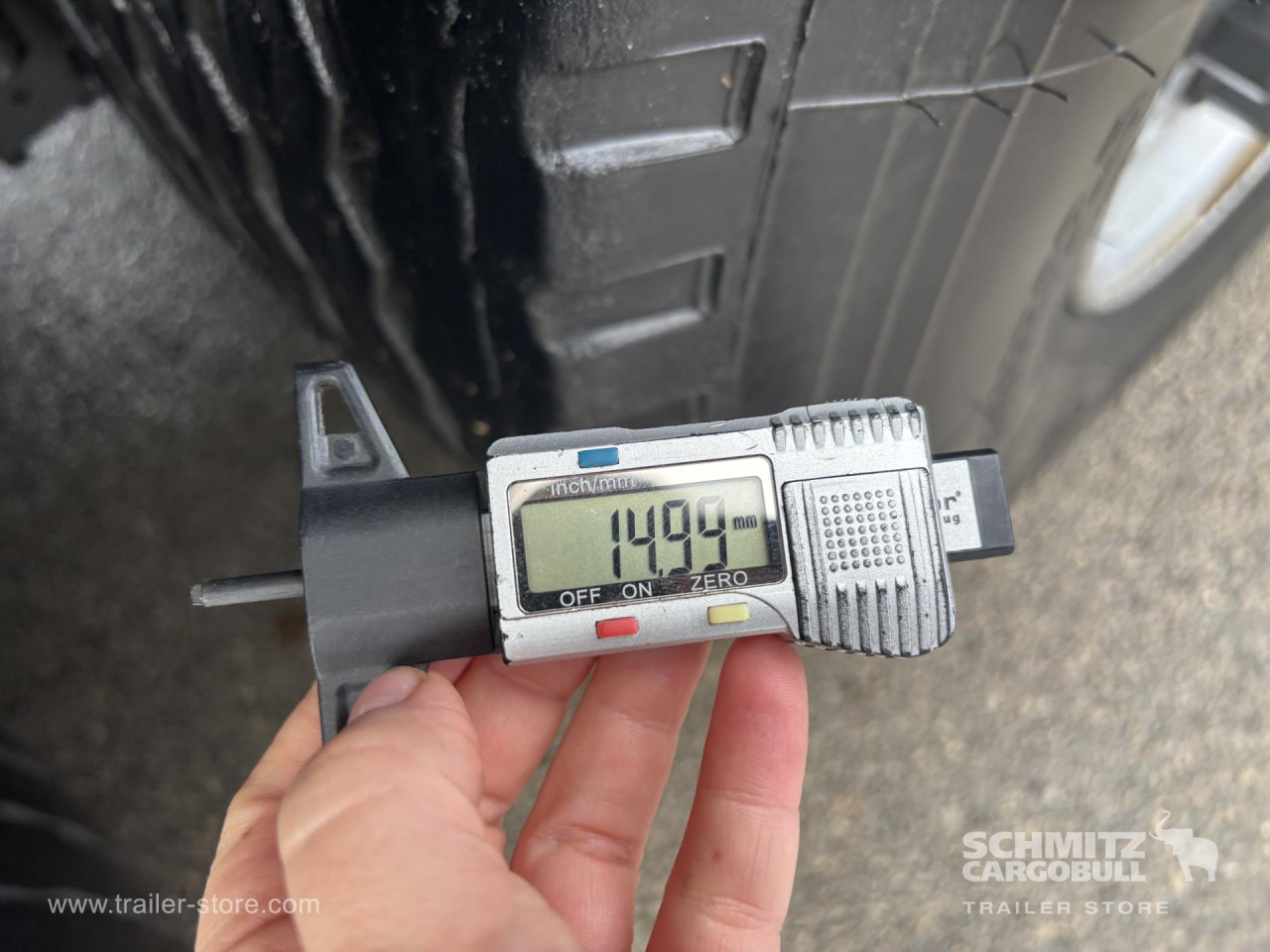 SCHMITZ Curtainsider Standard - Semi-trailer dengan terpal samping: gambar 3 SCHMITZ Curtainsider Standard - Semi-trailer dengan terpal samping: gambar 3