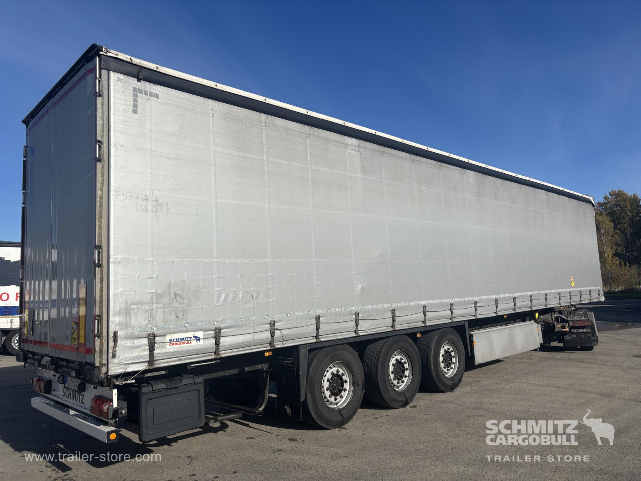 SCHMITZ Curtainsider Standard - Semi-trailer dengan terpal samping: gambar 1 SCHMITZ Curtainsider Standard - Semi-trailer dengan terpal samping: gambar 1