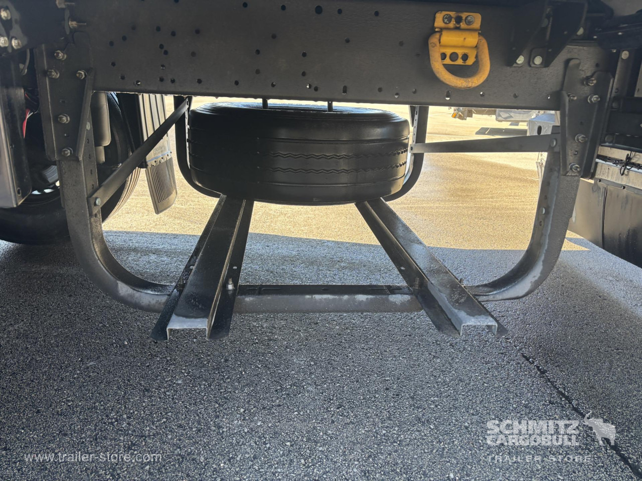 Semi-trailer isotermal SCHMITZ Reefer Standard: gambar 13