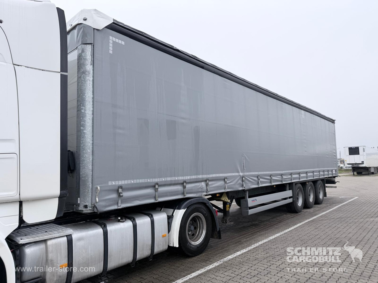 SCHMITZ Curtainsider Standard - Semi-trailer dengan terpal samping: gambar 2 SCHMITZ Curtainsider Standard - Semi-trailer dengan terpal samping: gambar 2
