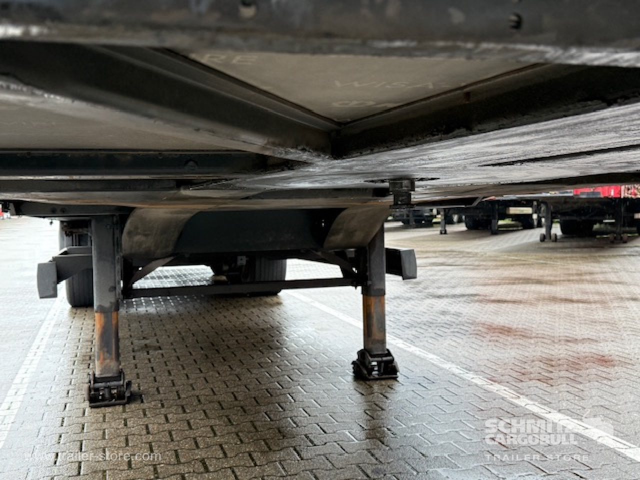 KRONE Oplegger Schuifzeil Standard - Semi-trailer dengan terpal samping: gambar 2 KRONE Oplegger Schuifzeil Standard - Semi-trailer dengan terpal samping: gambar 2