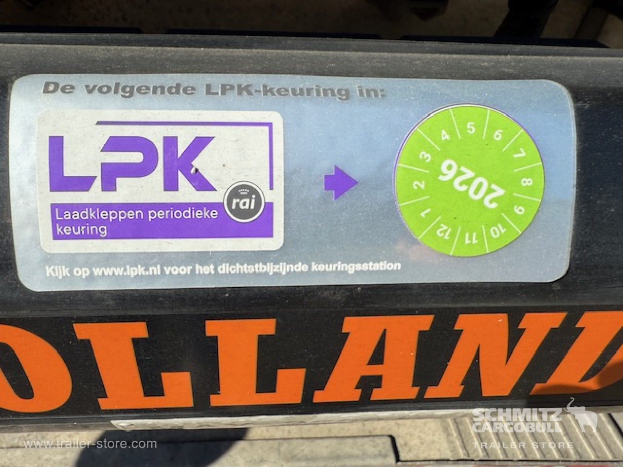 SCHMITZ Oplegger Kasten Standard Taillift - Semi-trailer kotak tertutup: gambar 2 SCHMITZ Oplegger Kasten Standard Taillift - Semi-trailer kotak tertutup: gambar 2