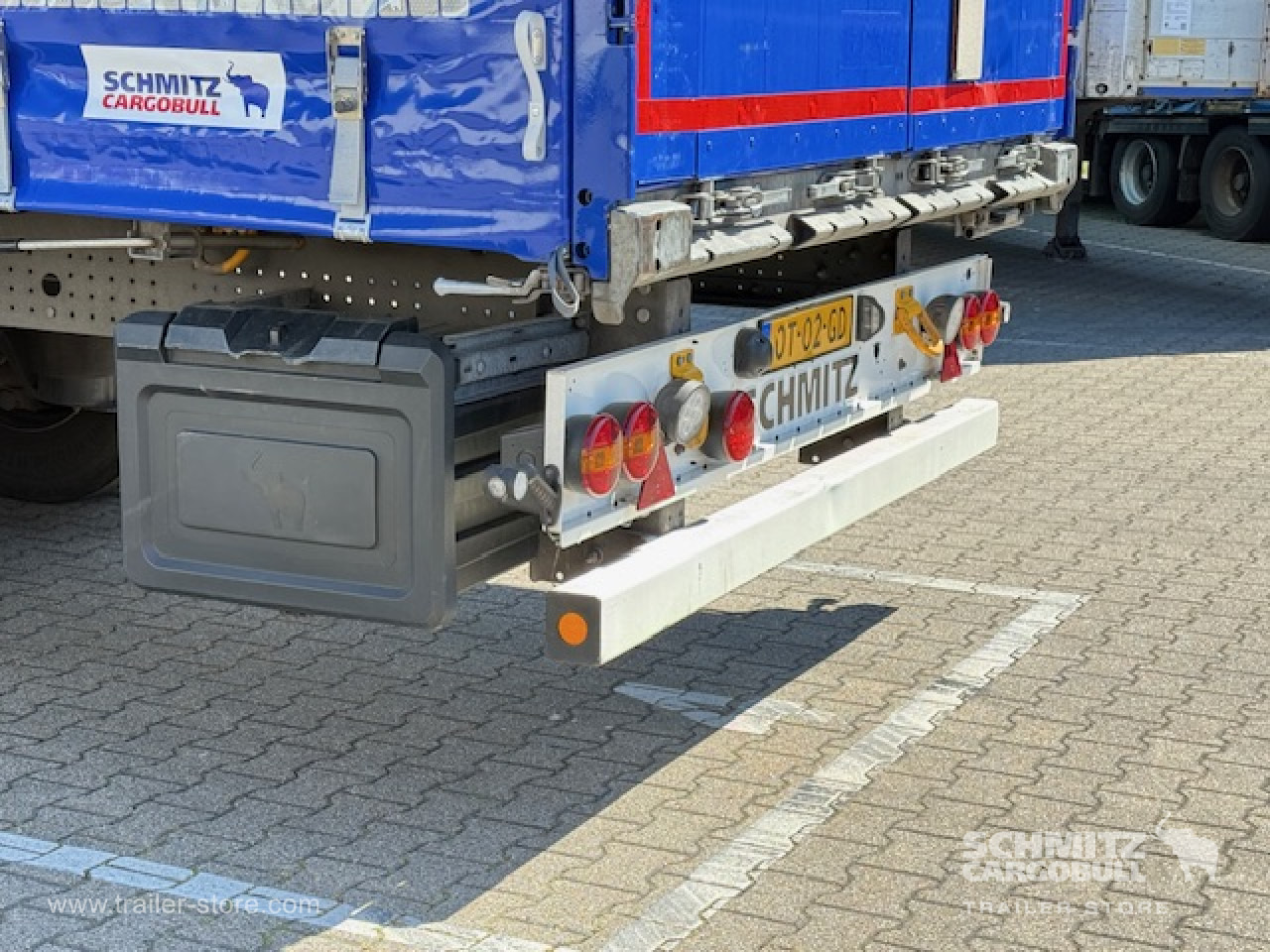 SCHMITZ Oplegger Schuifzeil Standard - Semi-trailer dengan terpal samping: gambar 2 SCHMITZ Oplegger Schuifzeil Standard - Semi-trailer dengan terpal samping: gambar 2