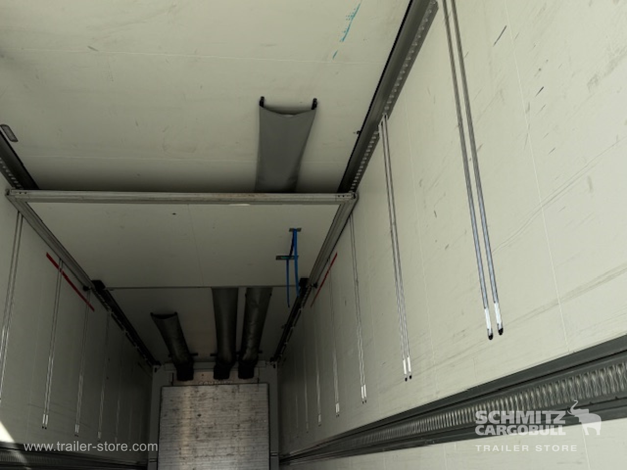 SCHMITZ Oplegger Vries Multitemp - Semi-trailer isotermal: gambar 3 SCHMITZ Oplegger Vries Multitemp - Semi-trailer isotermal: gambar 3