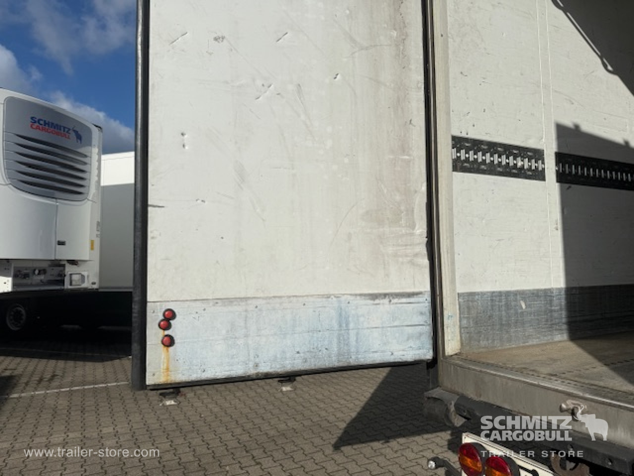 SCHMITZ Oplegger Vries Multitemp - Semi-trailer isotermal: gambar 3 SCHMITZ Oplegger Vries Multitemp - Semi-trailer isotermal: gambar 3
