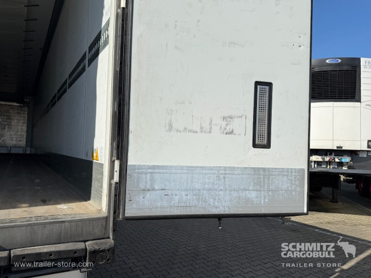 SCHMITZ Oplegger Vries Multitemp - Semi-trailer isotermal: gambar 5 SCHMITZ Oplegger Vries Multitemp - Semi-trailer isotermal: gambar 5