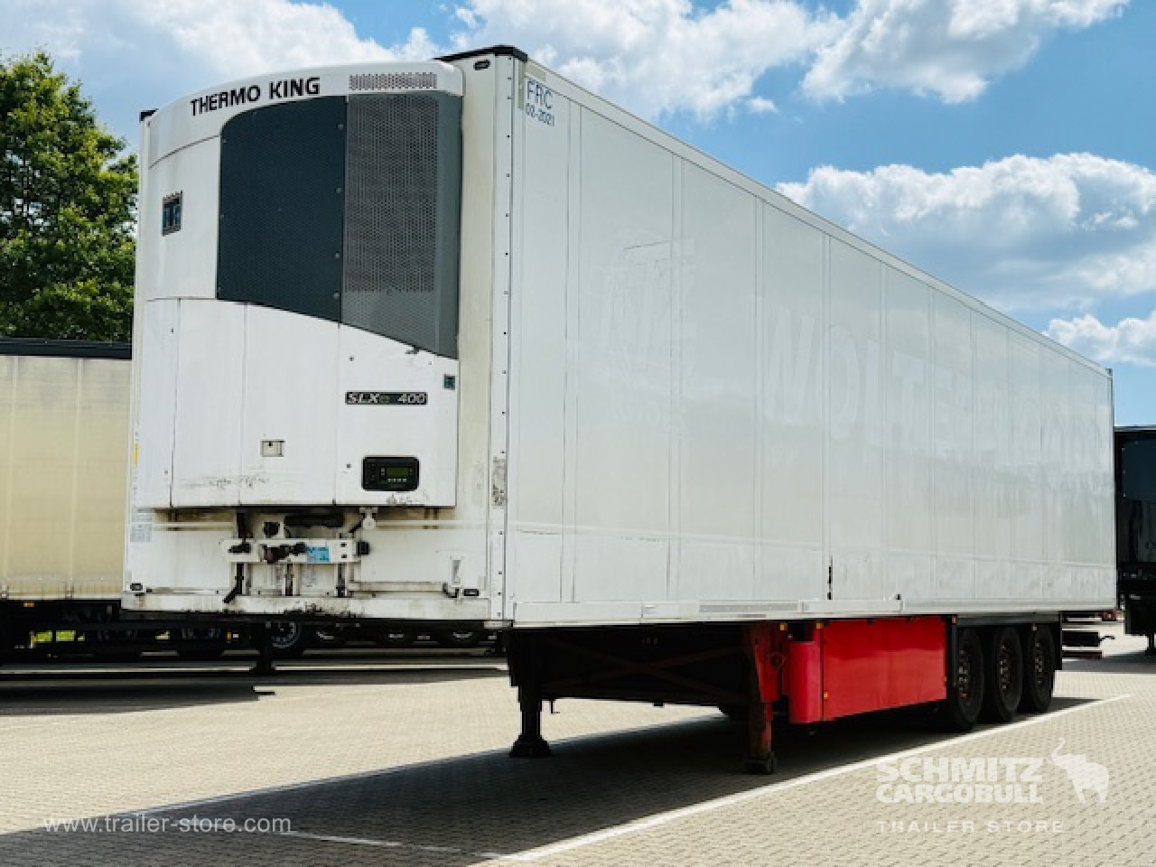 SCHMITZ Oplegger Vries Standard - Semi-trailer isotermal: gambar 1 SCHMITZ Oplegger Vries Standard - Semi-trailer isotermal: gambar 1