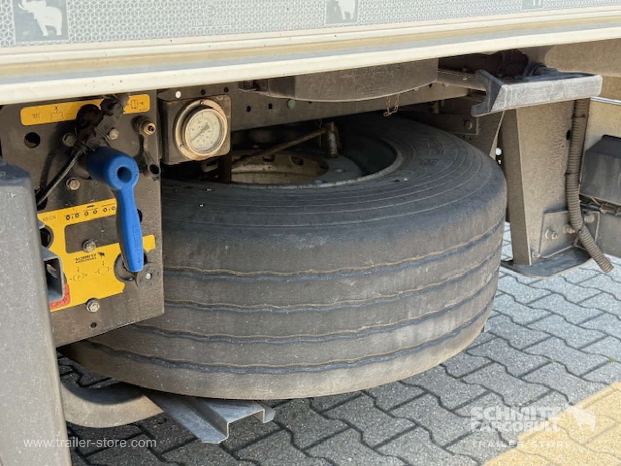SCHMITZ Oplegger Vries Standard Double deck - Semi-trailer isotermal: gambar 5 SCHMITZ Oplegger Vries Standard Double deck - Semi-trailer isotermal: gambar 5