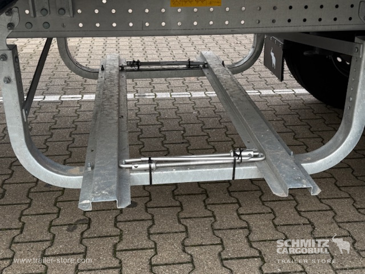 SCHMITZ Oplegger Vries Standard Double deck - Semi-trailer isotermal: gambar 2 SCHMITZ Oplegger Vries Standard Double deck - Semi-trailer isotermal: gambar 2