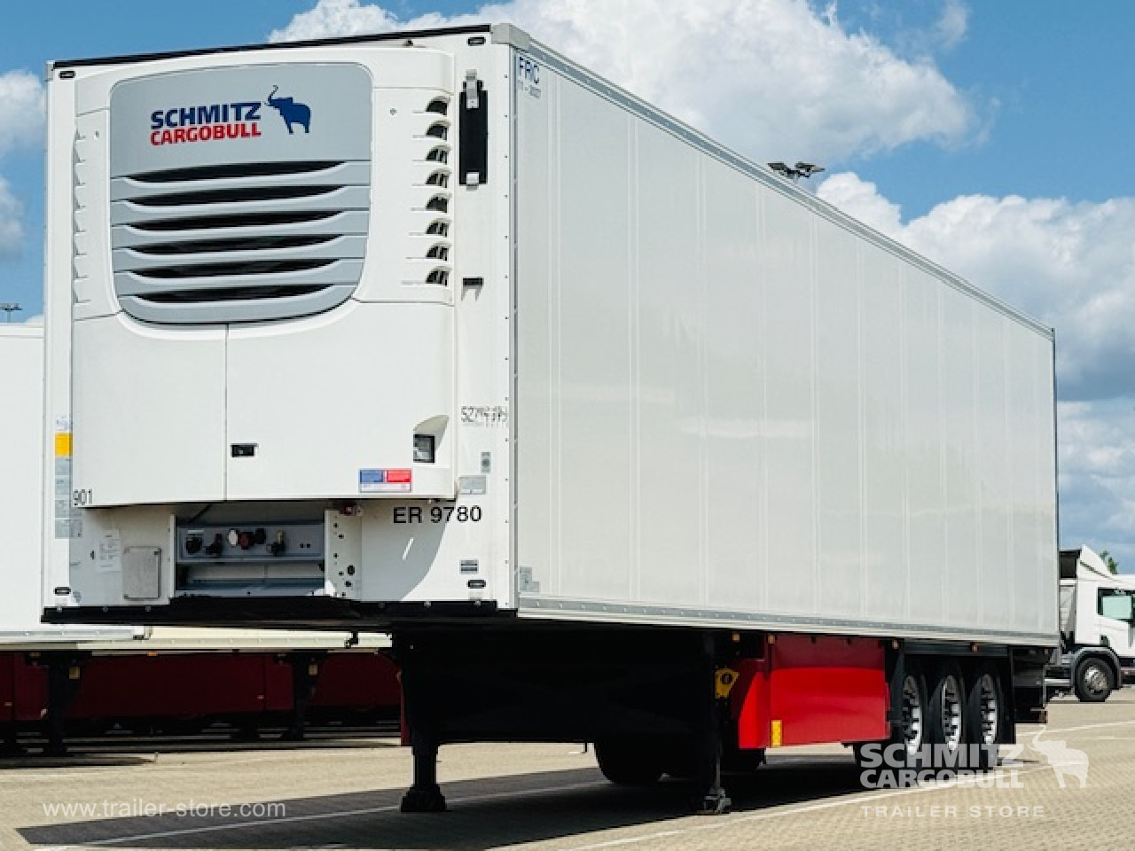 SCHMITZ Oplegger Vries Standard Double deck - Semi-trailer isotermal: gambar 1 SCHMITZ Oplegger Vries Standard Double deck - Semi-trailer isotermal: gambar 1
