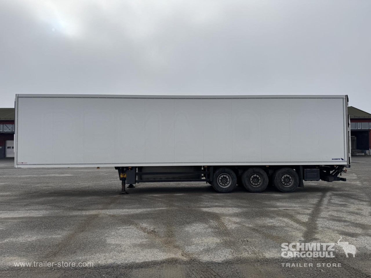 SCHMITZ Reefer Standard Taillift - Semi-trailer isotermal: gambar 2 SCHMITZ Reefer Standard Taillift - Semi-trailer isotermal: gambar 2
