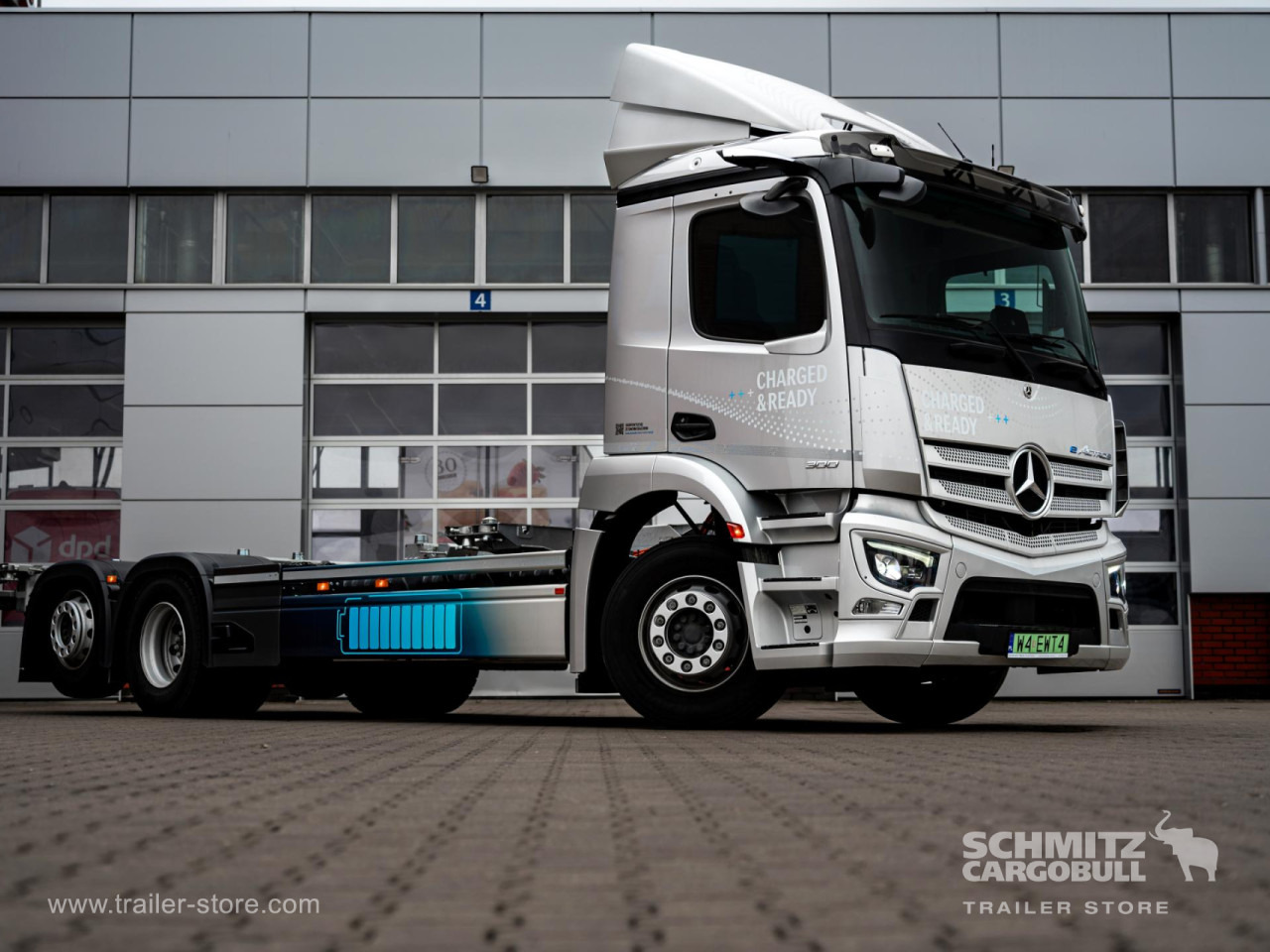 MERCEDES-BENZ - Pengangkut kontainer/ Container truck, Truk listrik: gambar 2 MERCEDES-BENZ - Pengangkut kontainer/ Container truck, Truk listrik: gambar 2