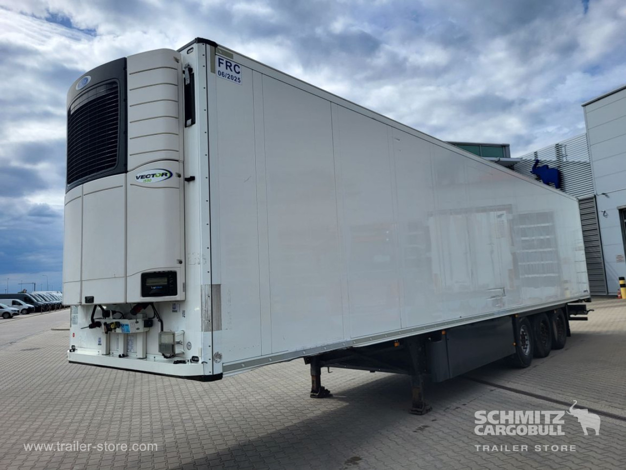 SCHMITZ Reefer Standard Double deck - Semi-trailer isotermal: gambar 1 SCHMITZ Reefer Standard Double deck - Semi-trailer isotermal: gambar 1