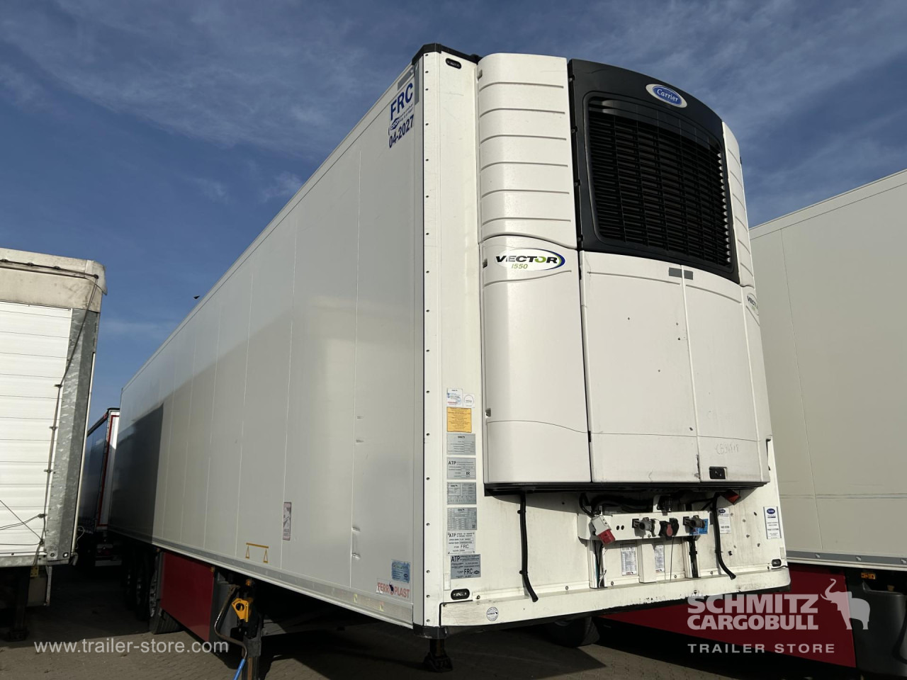 SCHMITZ Reefer Standard - Semi-trailer isotermal: gambar 1 SCHMITZ Reefer Standard - Semi-trailer isotermal: gambar 1
