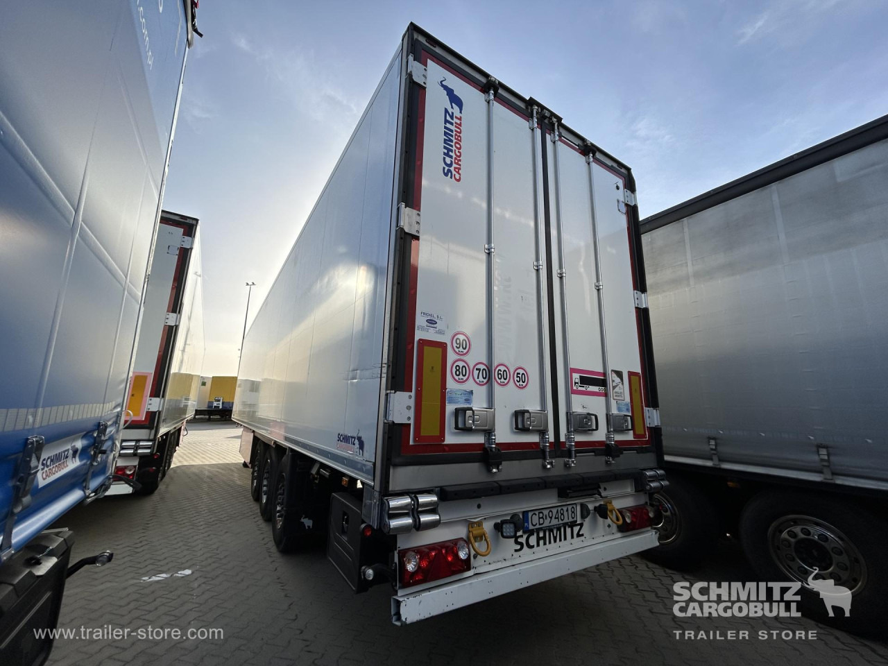 SCHMITZ Reefer Standard - Semi-trailer isotermal: gambar 4 SCHMITZ Reefer Standard - Semi-trailer isotermal: gambar 4