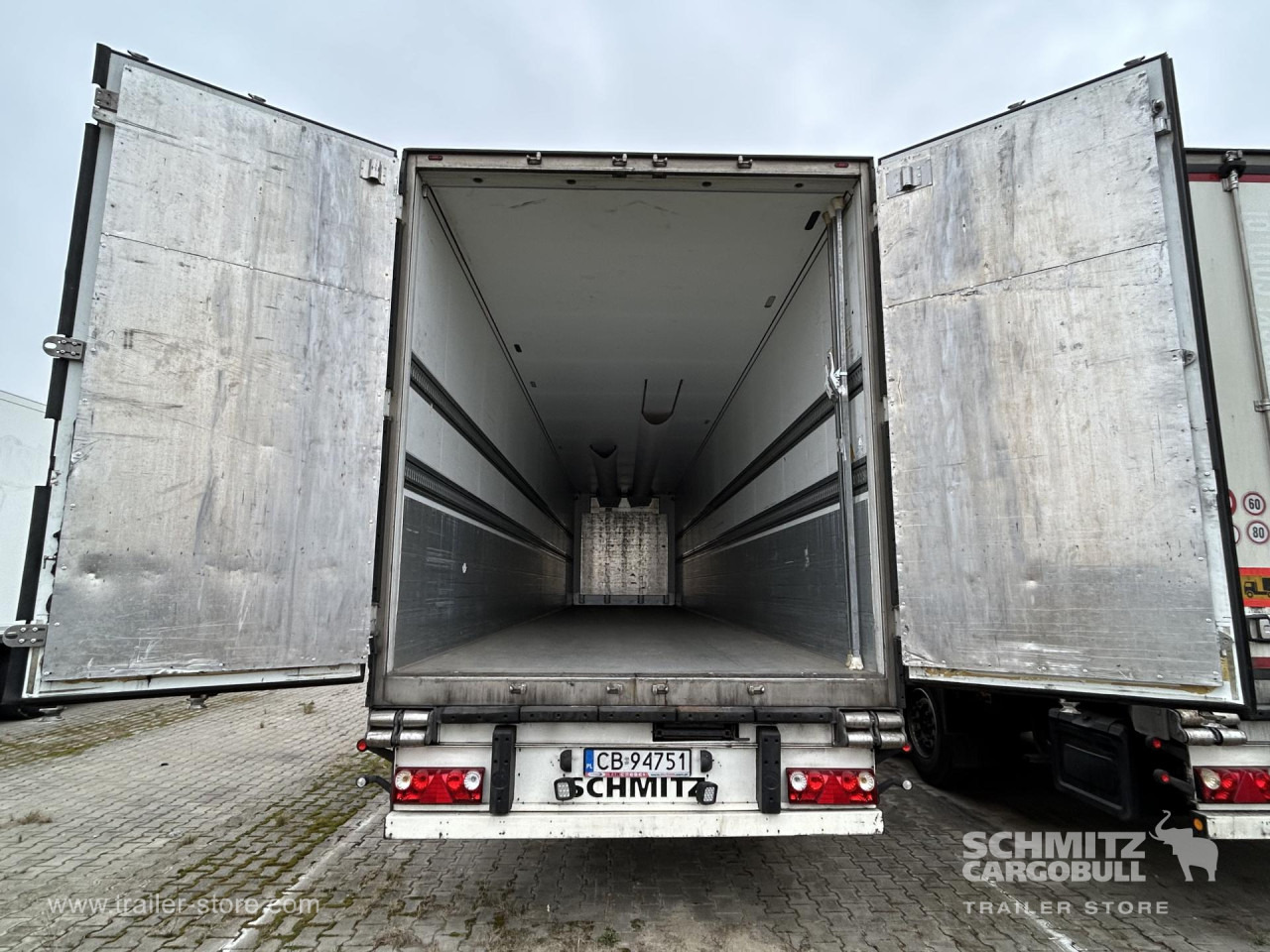 SCHMITZ Reefer Standard - Semi-trailer isotermal: gambar 4 SCHMITZ Reefer Standard - Semi-trailer isotermal: gambar 4