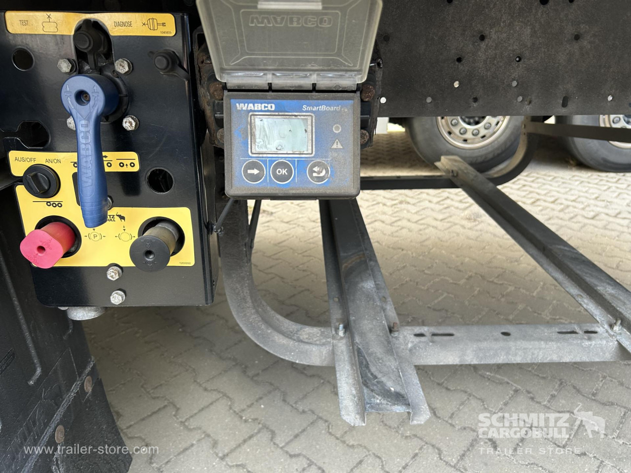 SCHMITZ Reefer Standard - Semi-trailer isotermal: gambar 3 SCHMITZ Reefer Standard - Semi-trailer isotermal: gambar 3